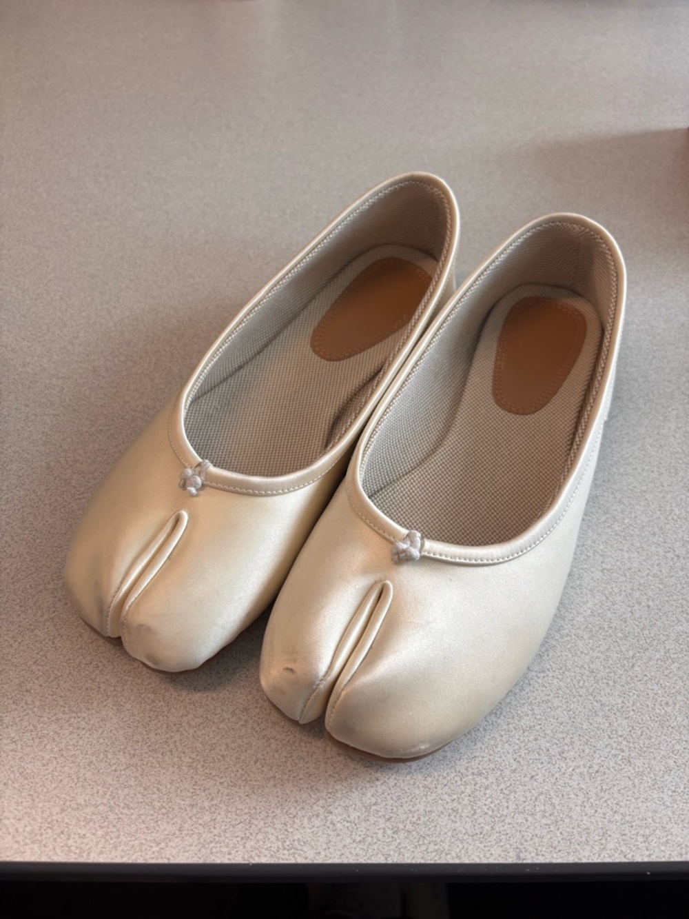 Cream Satin Split-Toe Tabi Ballet Flats